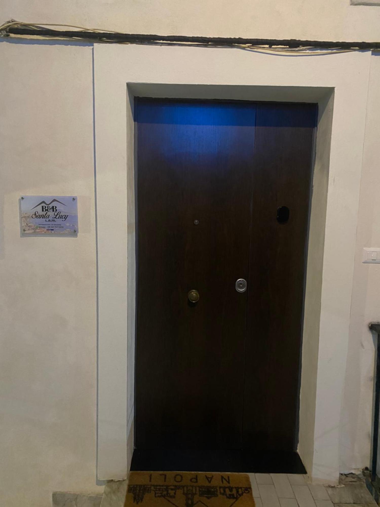 B&B Santa Lucy L.A.M. Napoli Ngoại thất bức ảnh